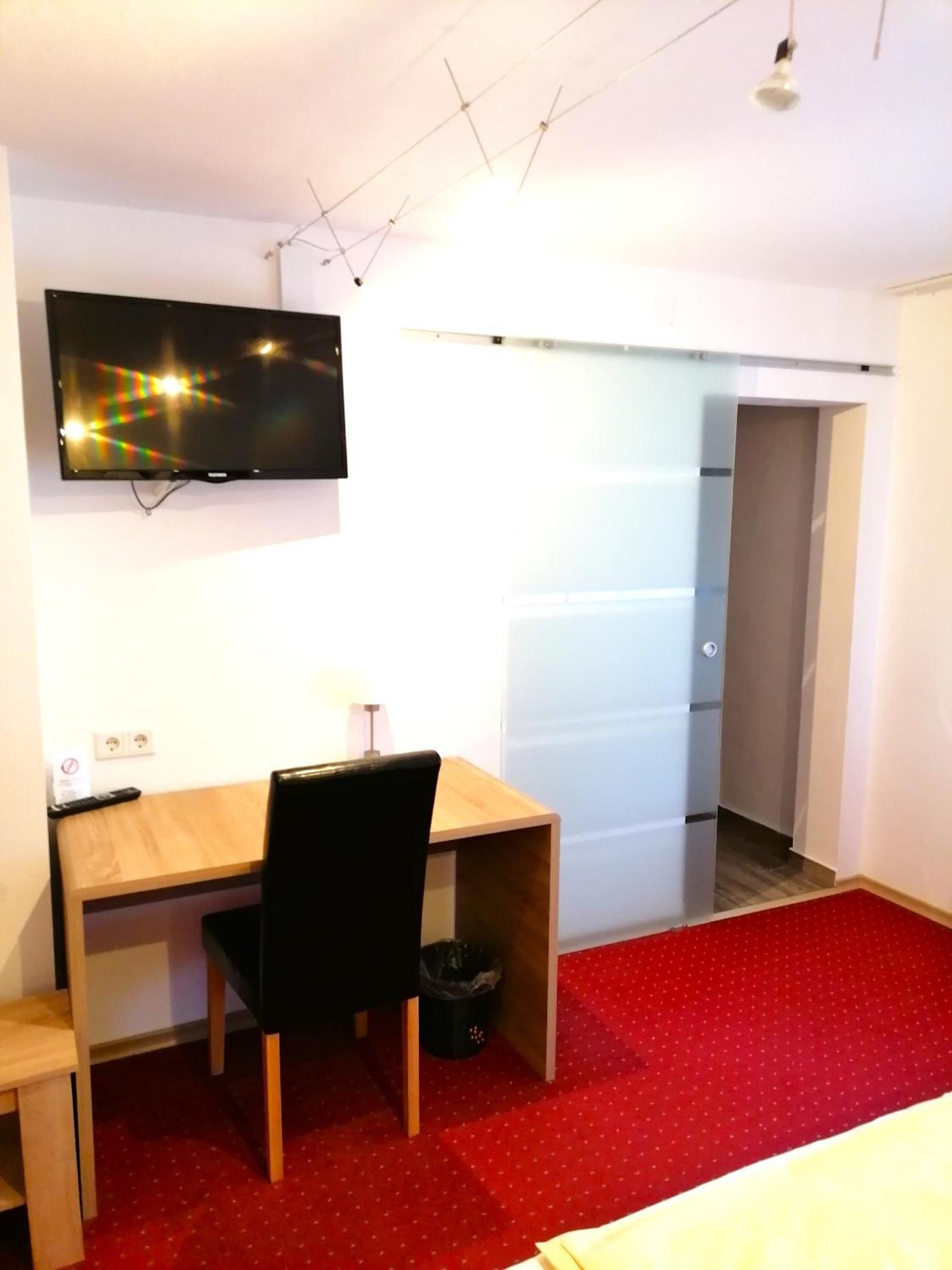 Selters  Landhotel Adler מראה חיצוני תמונה